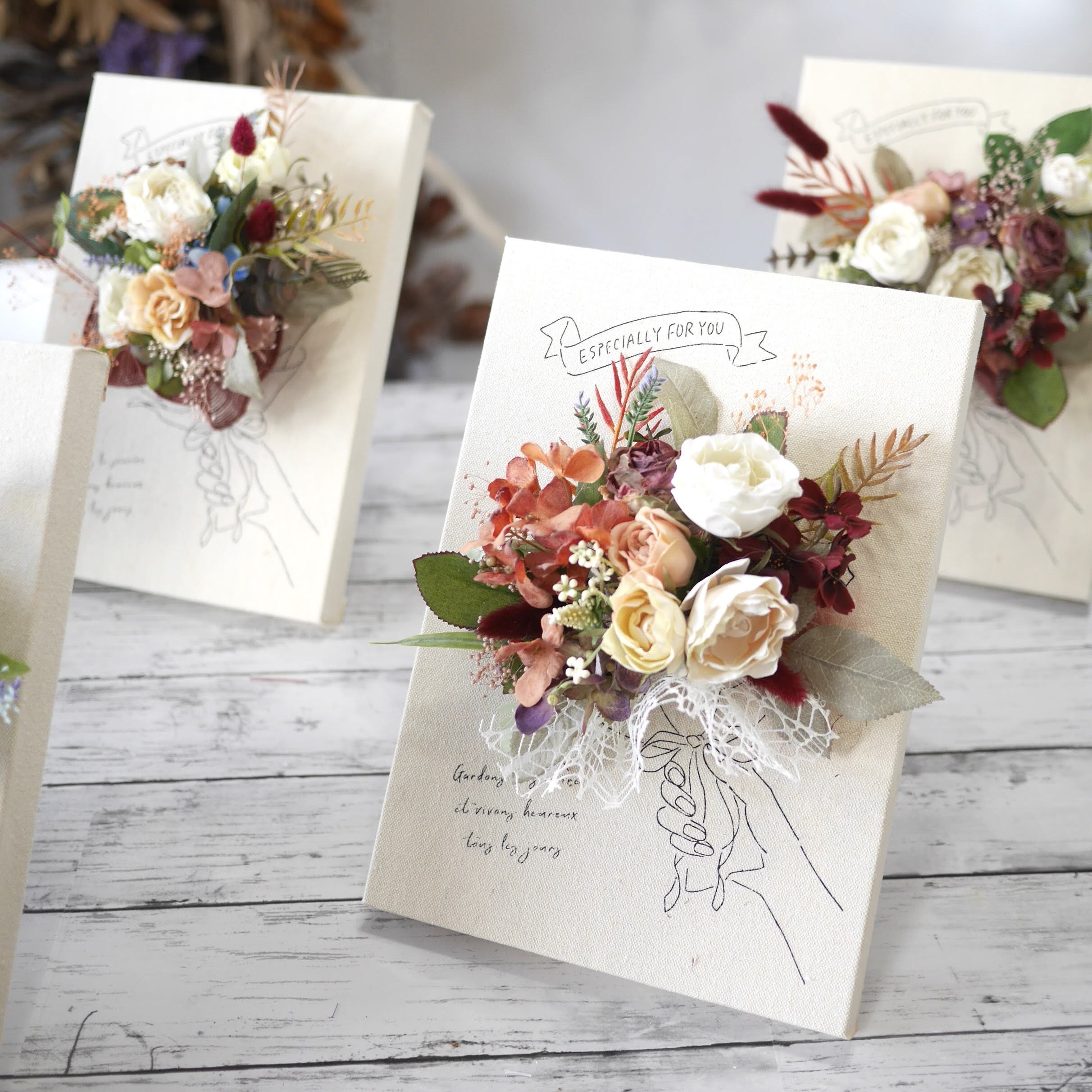 フラワーキャンバスボード作り～自分だけのノスタルジックな花束を